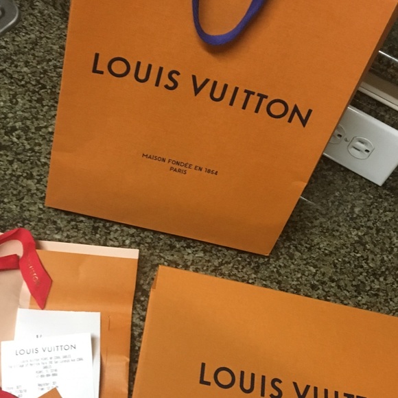 ❌❌SOLD‼️‼️Louis Vuitton Monogram Pallas Clutch - Picture 3 of 8